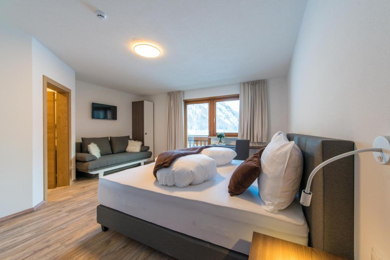 Hotel Bacher Riva di Tures Ngoại thất bức ảnh